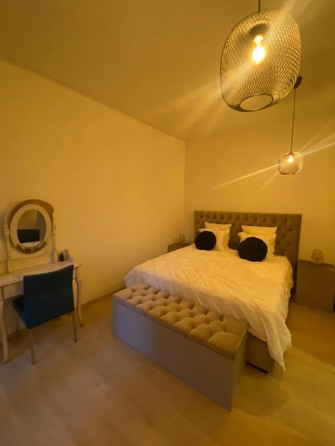 B&B Art And Sleep Antwerp
