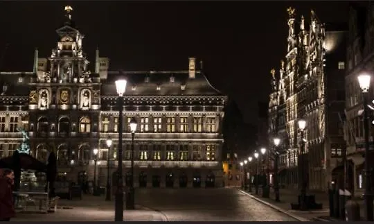 B&B Art And Sleep Antwerp